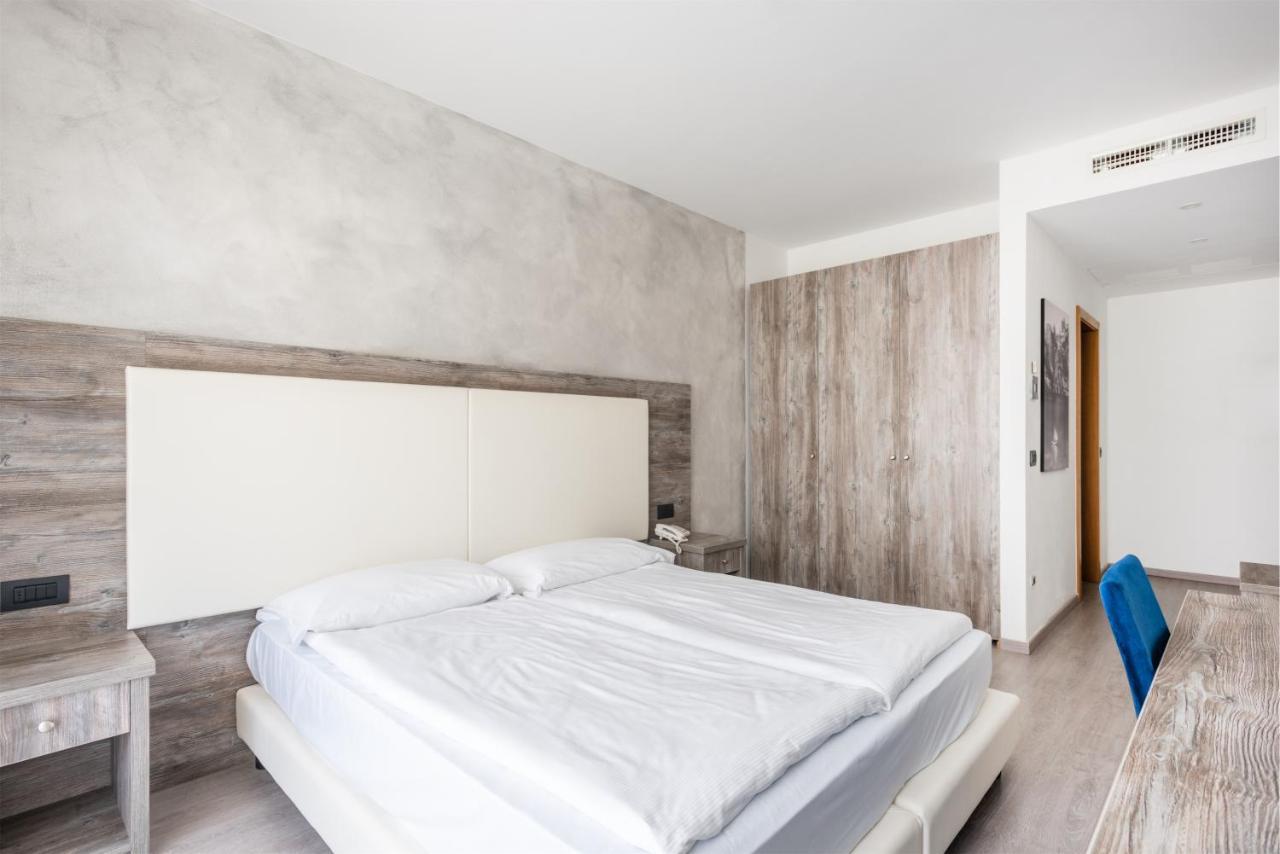 Hotel De Nac Торболе Экстерьер фото