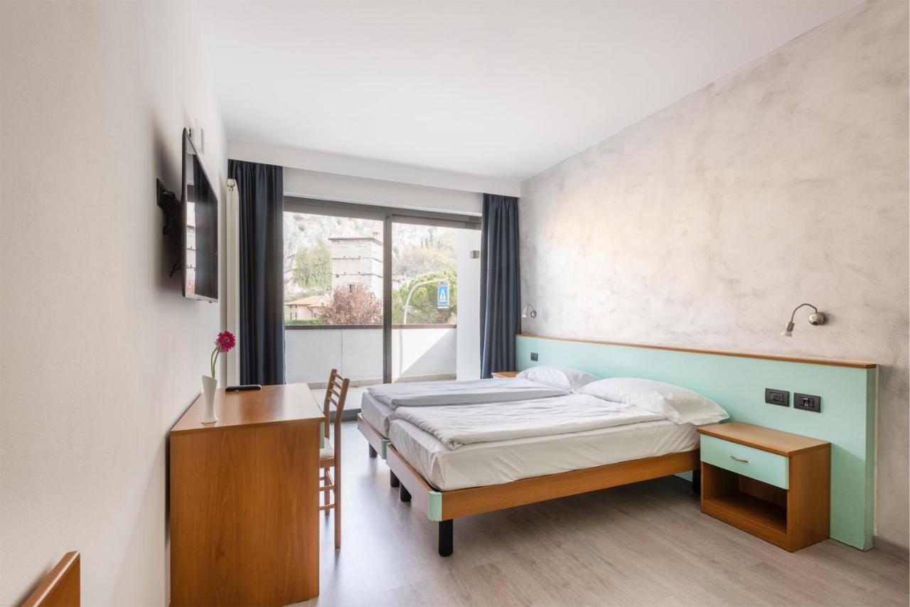 Hotel De Nac Торболе Экстерьер фото